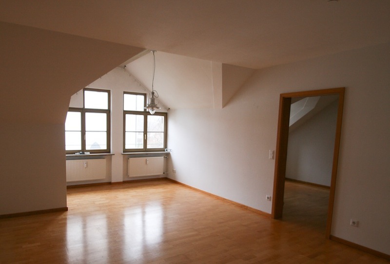 Wohnzimmer-vor-dem-IMMOstyling-homestaging-6a